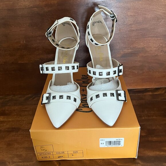 Chase and Chloe Women's Grommet Buckle Stiletto Pump White Size 8 - Picture 2 of 10